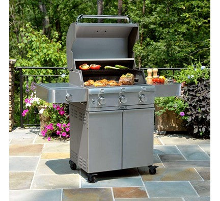 SABER® Cast Stainless 3-Burner Gas Grill